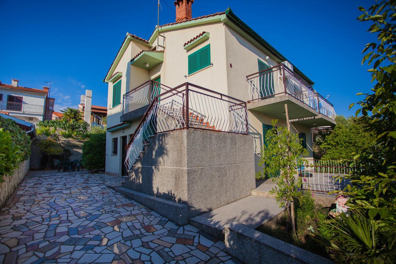 Villa Vosilla Apartments Црес Экстерьер фото