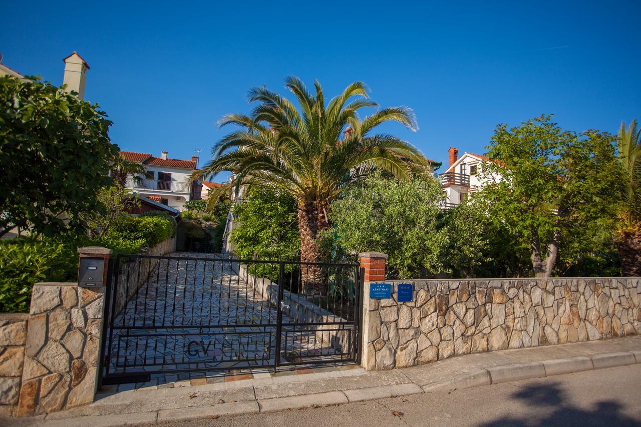 Villa Vosilla Apartments Црес Экстерьер фото
